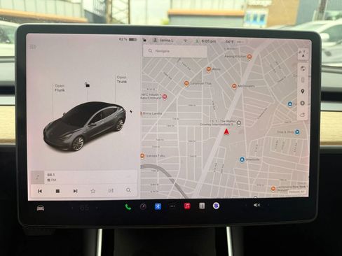 Used 2020 Tesla Model 3 Standard Range Plus RWD image 19