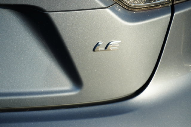 Used 2025 Toyota Corolla LE FWD image 19