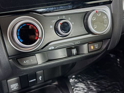 Used 2016 Honda Fit EX image 15