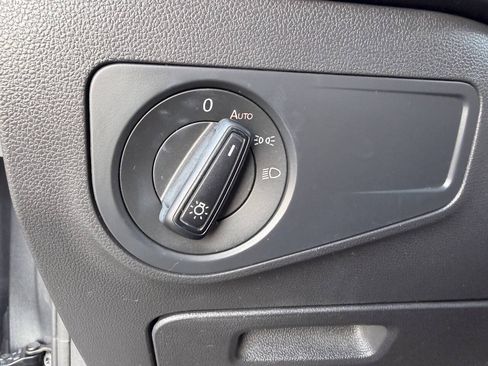 Used 2019 Volkswagen Tiguan S w/ Driver Assistance Package FWD image 39