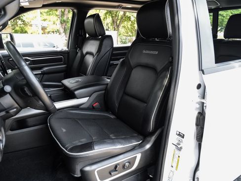 Used 2023 RAM 1500 Laramie AWD/4WD image 8