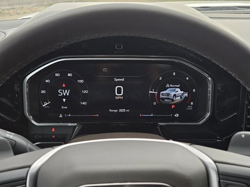 New 2026 GMC Sierra 1500 SLT image 16