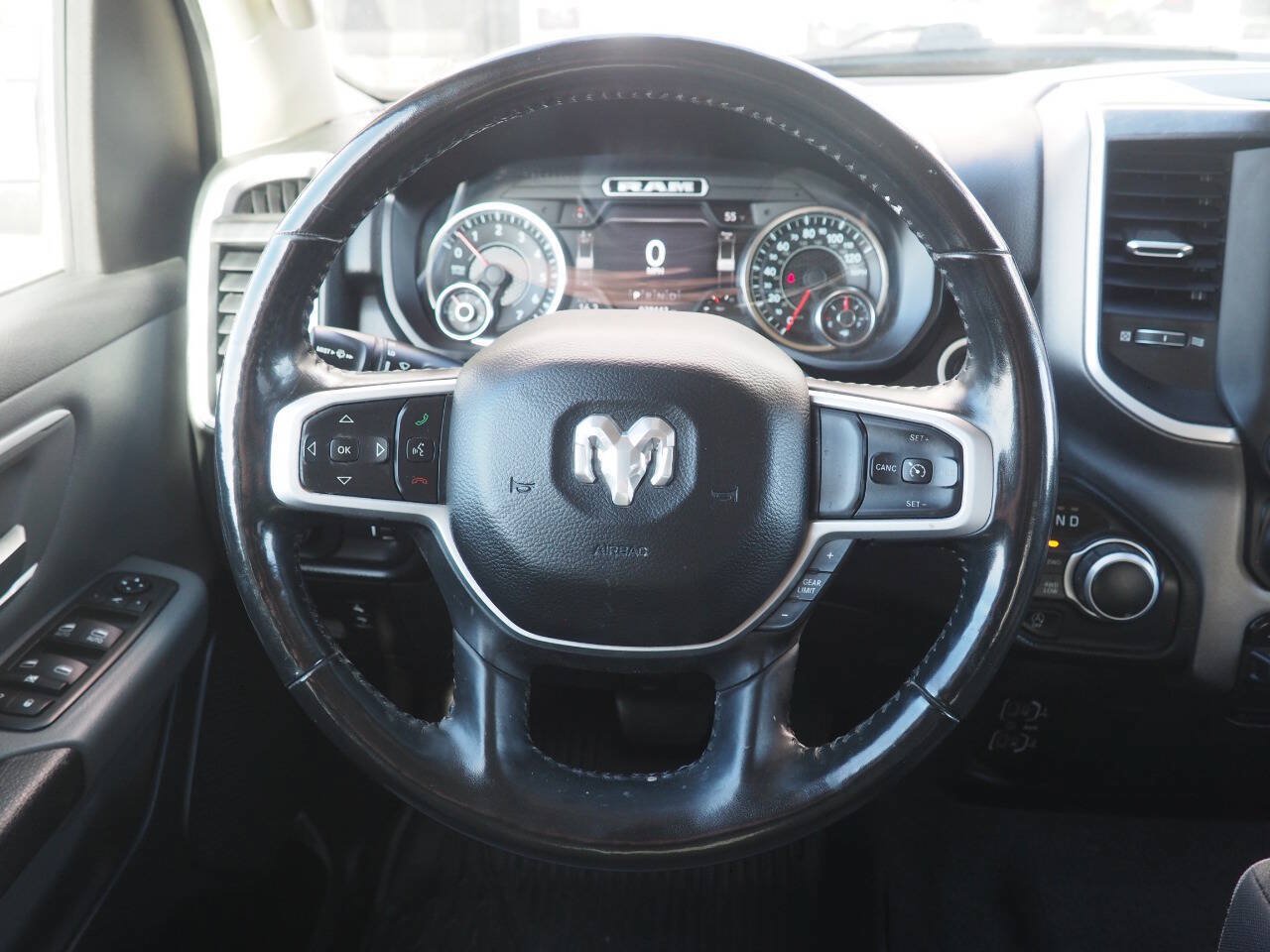 Used 2020 RAM 1500 Big Horn AWD/4WD image 19