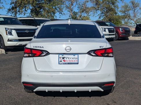 Certified 2023 Nissan Versa SV w/ Trunk Package image 5
