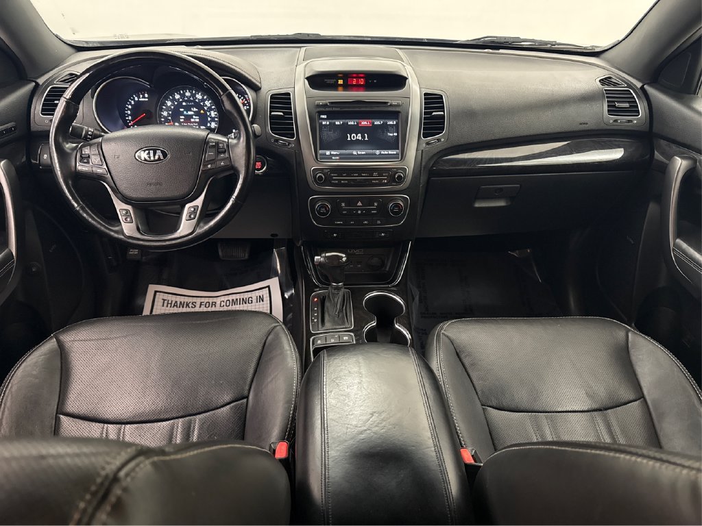 Used 2014 Kia Sorento SX w/ 3rd Row Package AWD/4WD image 39