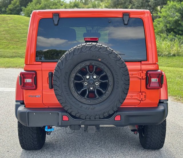 Used 2023 Jeep Wrangler Unlimited Rubicon 4xe AWD/4WD image 7