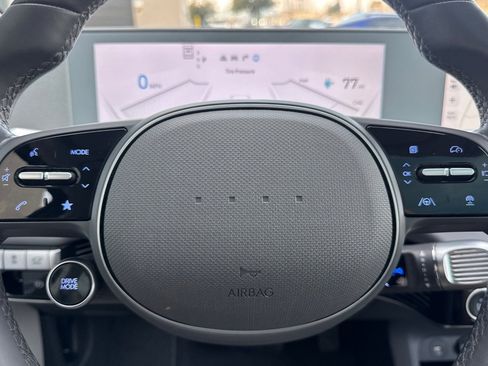 Used 2024 Hyundai Ioniq 5 Limited image 28