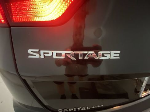 Used 2017 Kia Sportage EX w/ EX Technology Package AWD/4WD image 27