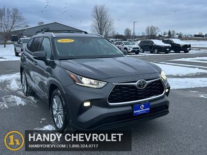 Used 2023 Toyota Highlander Limited