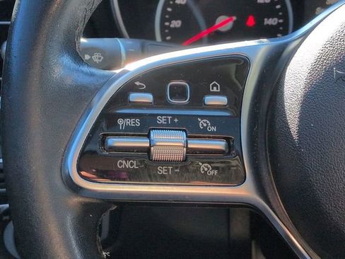 Used 2020 Mercedes-Benz C 300 Sedan image 27