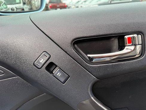 Used 2012 Hyundai Genesis 2.0T image 16