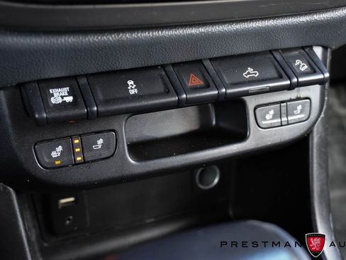 Used 2017 Chevrolet Colorado Z71 image 35