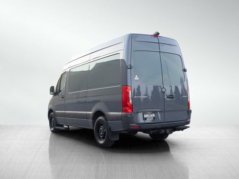 Used 2023 Mercedes-Benz Sprinter 2500 image 3