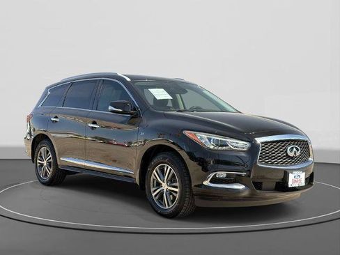 Used 2020 INFINITI QX60 Luxe w/ Essential Package FWD image 4
