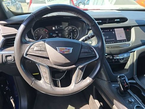 Used 2023 Cadillac XT5 Premium Luxury AWD/4WD image 7