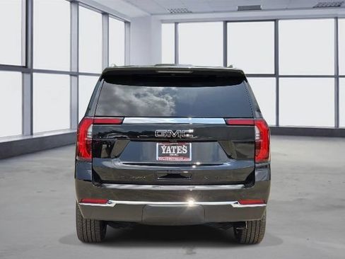 New 2026 GMC Yukon Elevation w/ LPO, Elevation Black Package RWD image 4