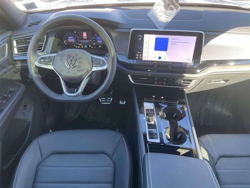 New 2024 Volkswagen Atlas Cross Sport SEL R-Line image 12