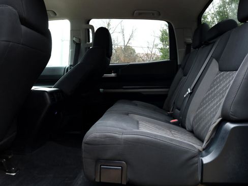 Used 2018 Toyota Tundra SR5 image 22