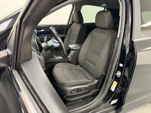 Used 2021 Chevrolet Equinox LT FWD image 18