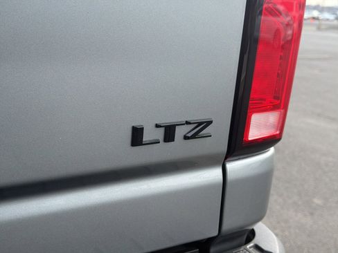 Used 2025 Chevrolet Silverado 3500 LTZ w/ Trail Boss Package image 8