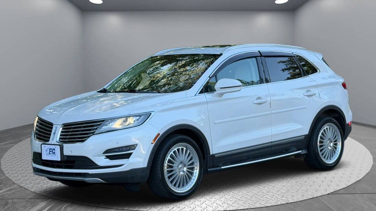 Used 2016 Lincoln MKC Reserve AWD/4WD image 3