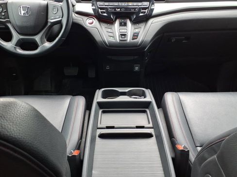 Certified 2023 Honda Odyssey Sport image 18