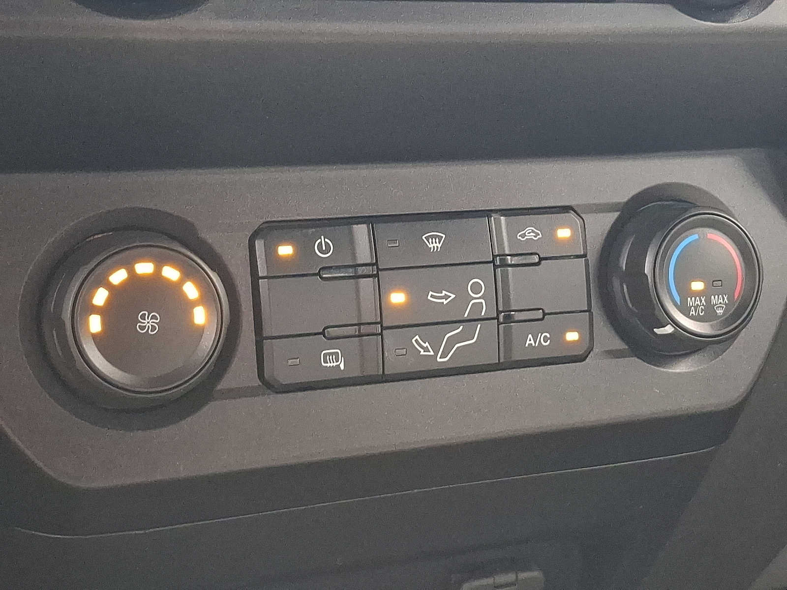 Used 2021 Ford F250 XL w/ Power Equipment Group AWD/4WD image 15