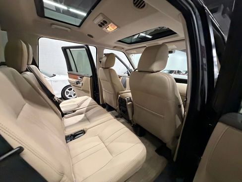 Used 2014 Land Rover LR4 HSE AWD/4WD image 30