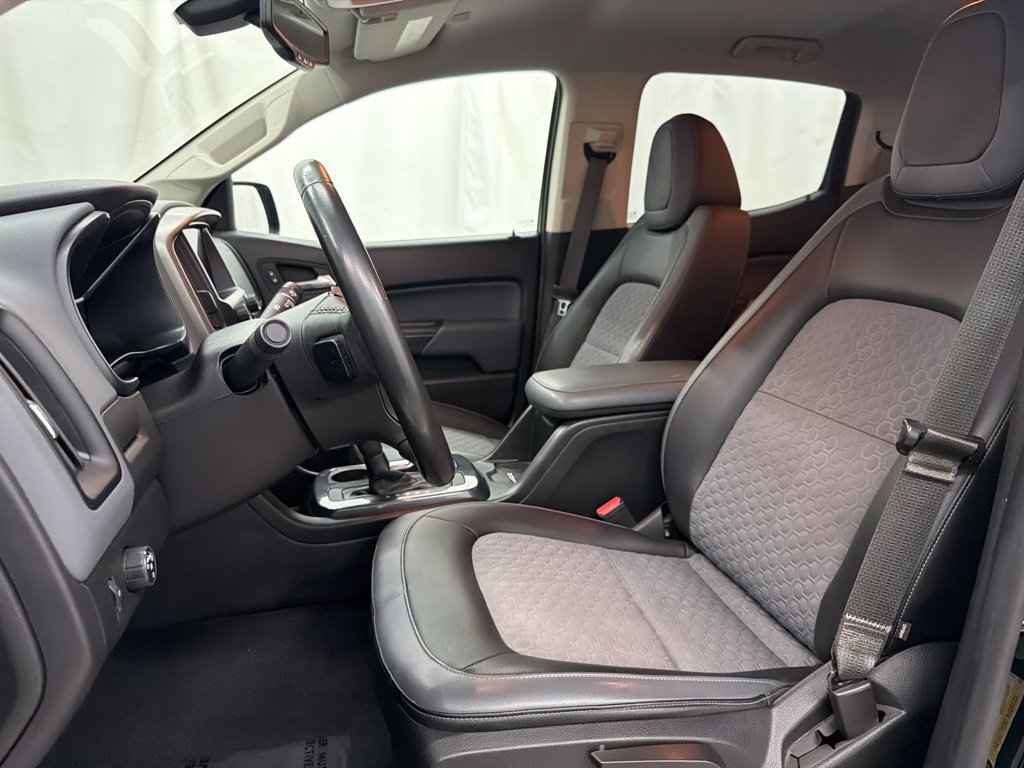 Used 2019 Chevrolet Colorado Z71 RWD image 14