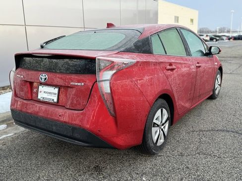 Used 2018 Toyota Prius Four image 35