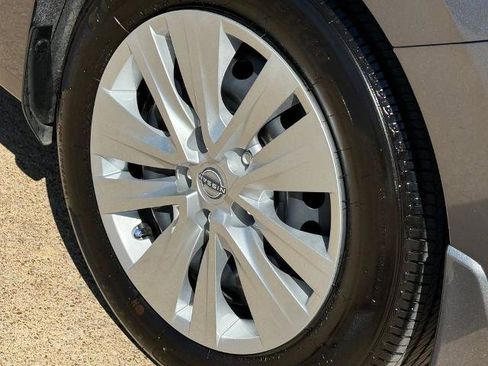 Certified 2025 Nissan Sentra S image 10