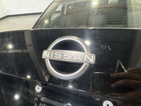 Used 2025 Nissan Sentra SV FWD image 31
