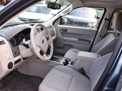 Used 2012 Ford Escape XLT FWD image 11