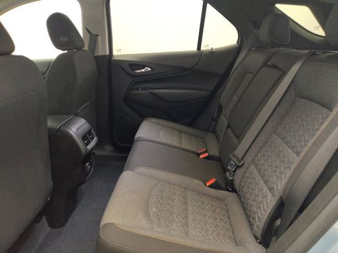 Used 2022 Chevrolet Equinox LT FWD image 18