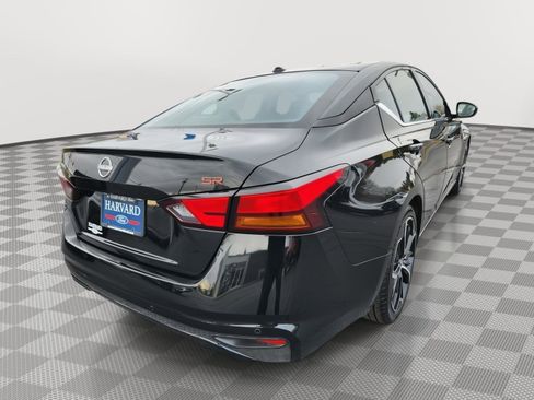 Used 2023 Nissan Altima 2.5 SR image 4
