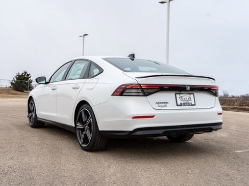 New 2026 Honda Accord SE image 5