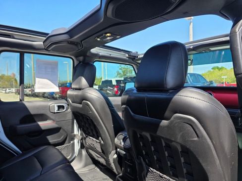 Used 2020 Jeep Wrangler Unlimited Rubicon image 12