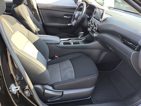 Used 2023 Nissan Sentra SR w/ Electronics Package FWD image 33