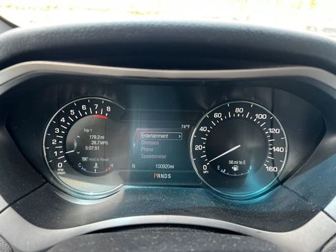 Used 2017 Lincoln MKZ Premiere AWD/4WD image 15