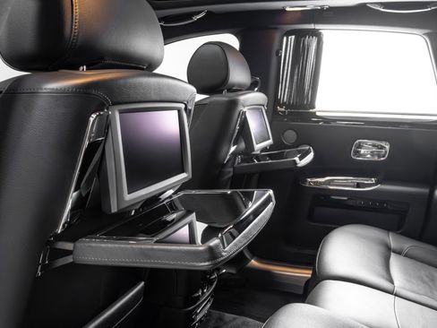 Used 2011 Rolls-Royce Ghost image 10