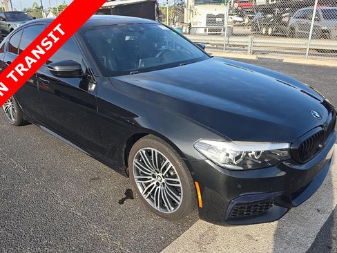 Used 2020 BMW 530i w/ M Sport Package RWD image 3