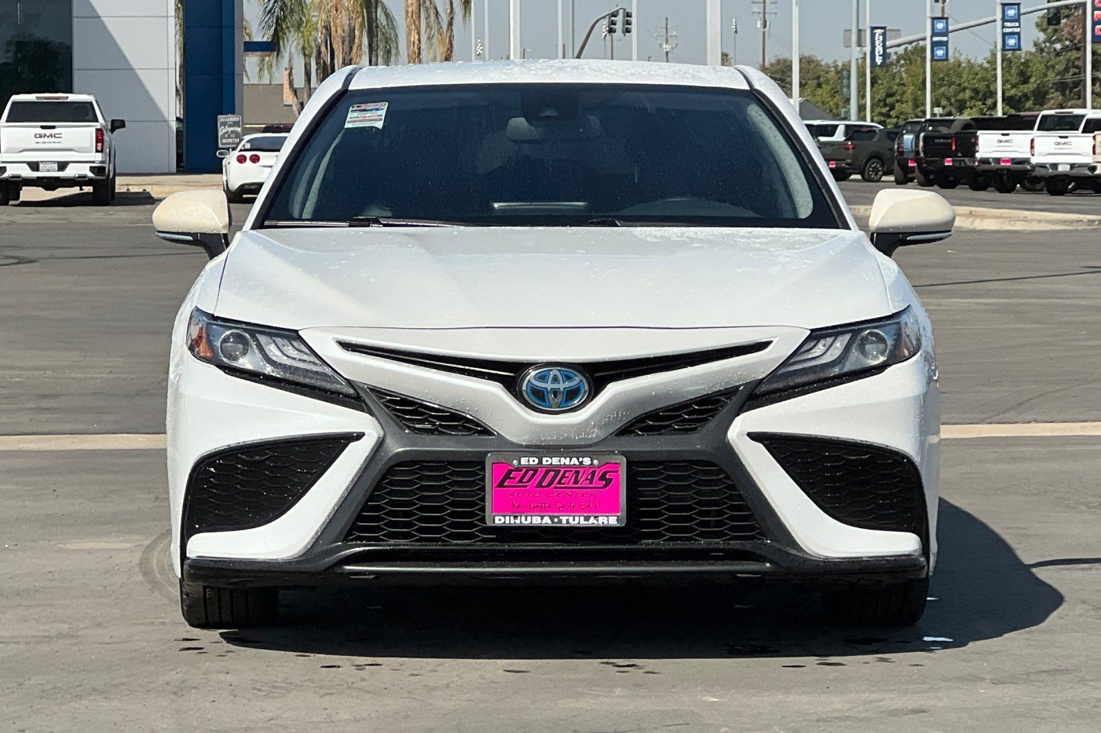 Used 2022 Toyota Camry XSE FWD image 10