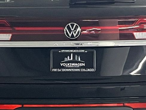 New 2026 Volkswagen Atlas Cross Sport SE AWD/4WD image 34