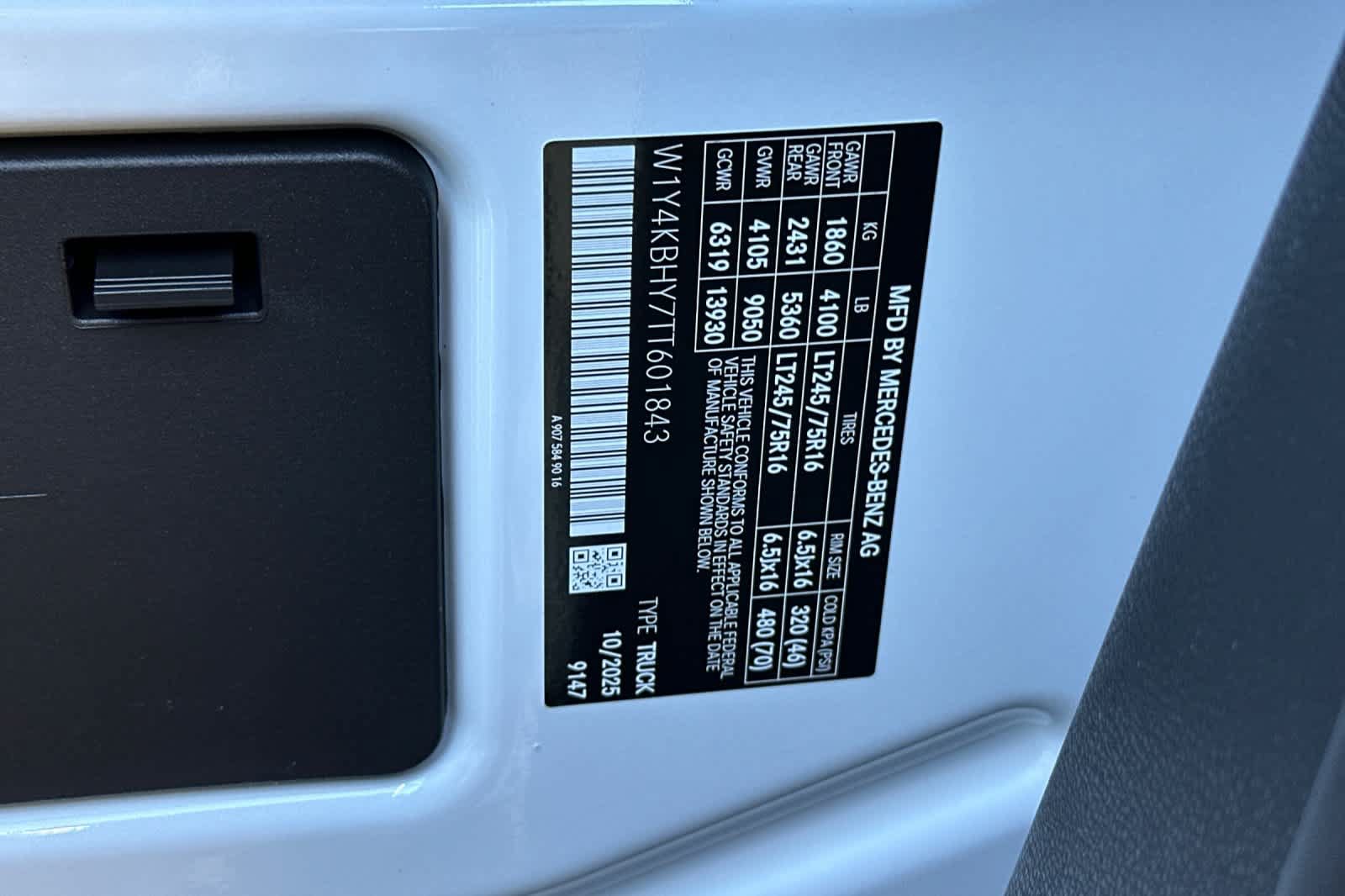 New 2026 Mercedes-Benz Sprinter 2500 image 25