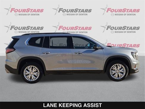 Used 2024 GMC Acadia Elevation w/ Luxury Package image 3