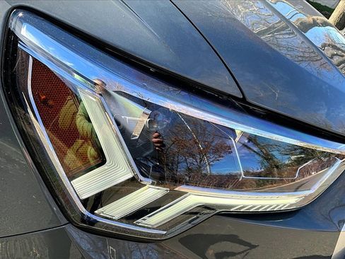 Certified 2024 Audi Q3 2.0T Premium w/ Convenience Package image 32