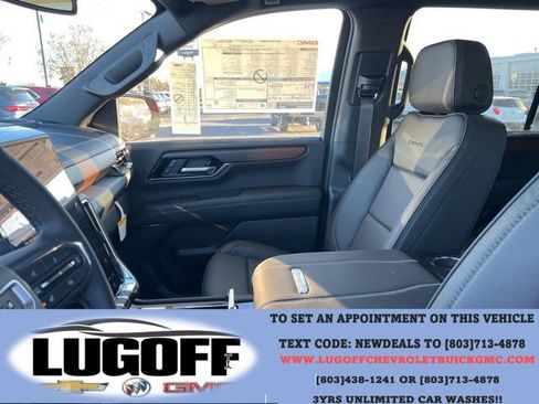 New 2026 GMC Yukon Denali w/ Sun & Power Step Package AWD/4WD image 9
