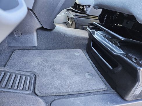 Used 2016 Ford Transit 350 XLT image 15