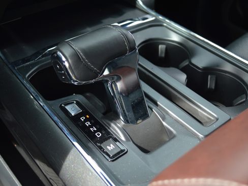 Used 2021 Ford F150 Lariat image 28