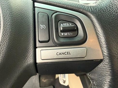 Used 2017 Subaru Outback 2.5i Premium w/ Popular Package #1 AWD/4WD image 17